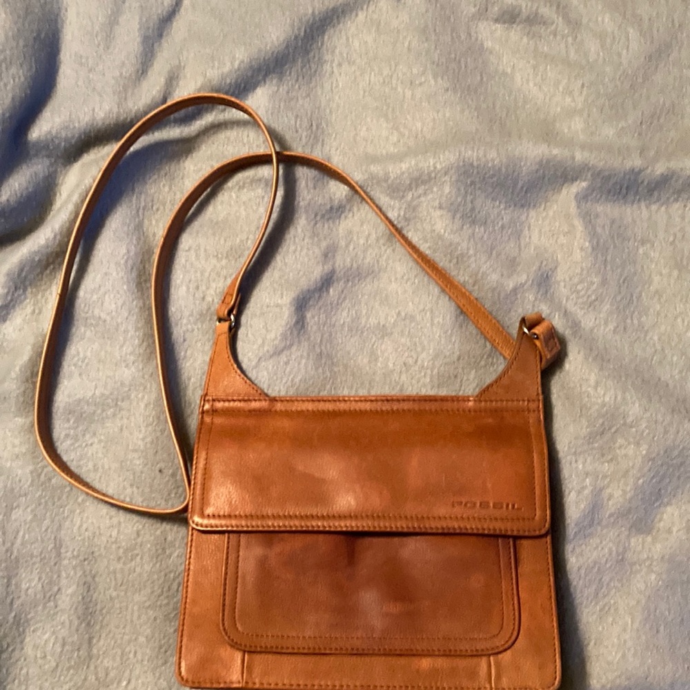 Fossil shoulder bag. 8.5 x 7 inches. Tan